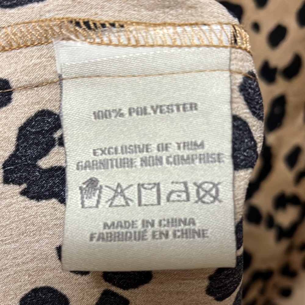 Dressy Leopard Print Blouse, Size L - Picture 6 of 6
